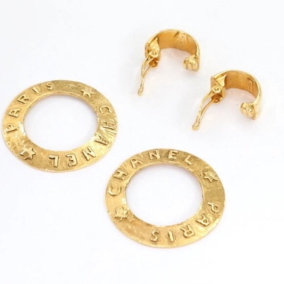 CHANEL PARIS 2 way Round Hoop Earrings Gold Tone 28 Auth w/Box - Picture 3 of 16